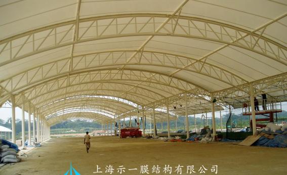 膜結構廠區(qū)中轉區(qū)頂棚1031233